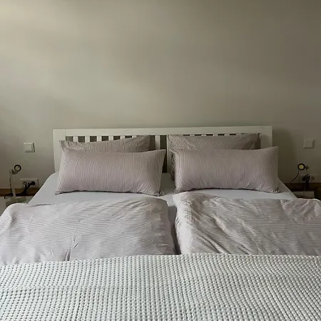 Gemuetliche Im Gruenen Brakel